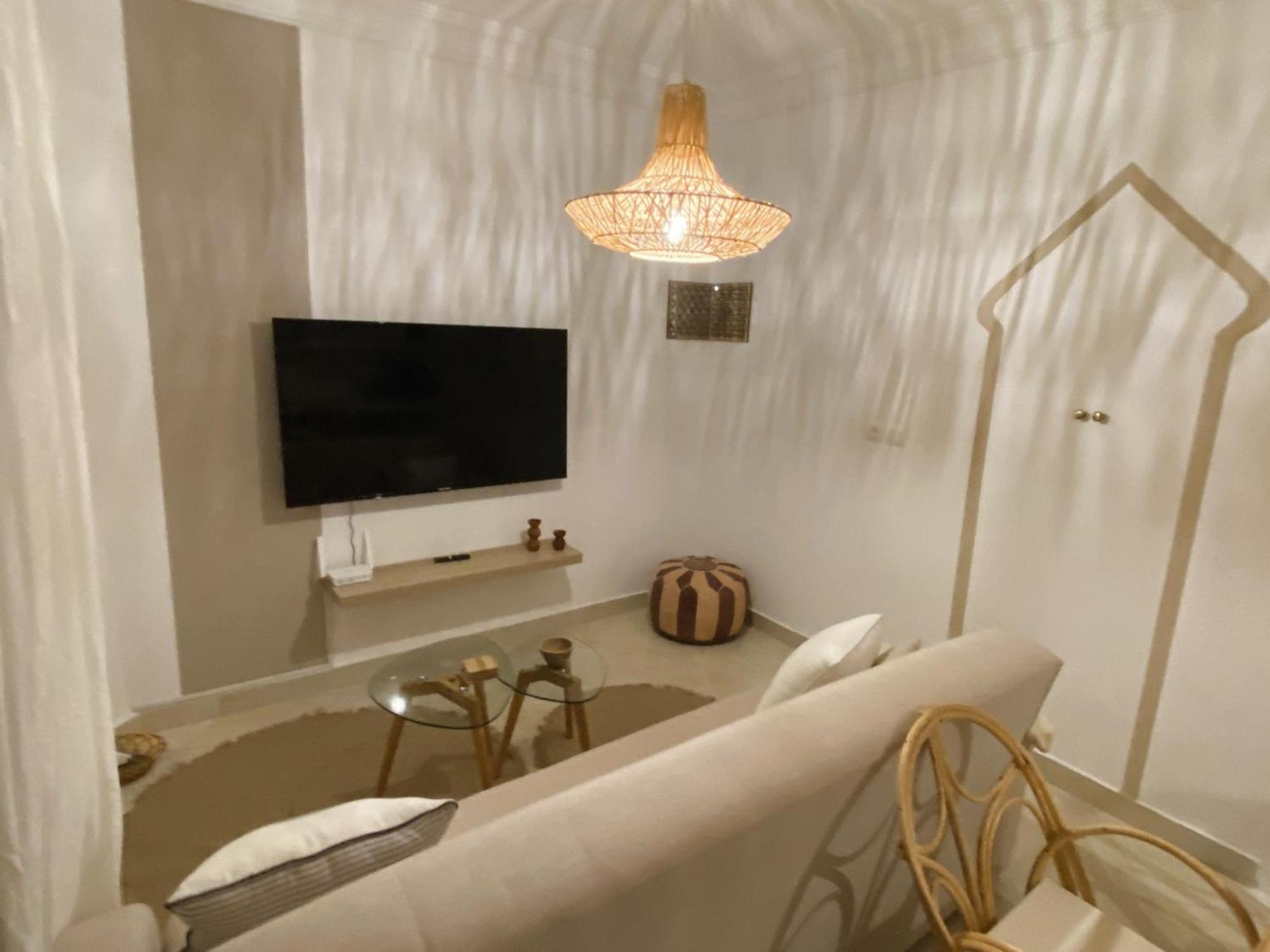 Magnificent Apartment With Private Rooftop Terrace แทนเจียร์ ภายนอก รูปภาพ